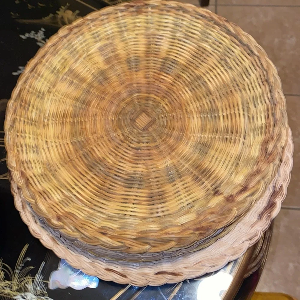 16 Vintage bamboo Woven PAPER PLATE HOLDERS multiple color + 4 oval bowls